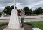 El intendente de Coronel Pringles criticó la forma de protesta del vecino que colgó dos cabezas de ternero por abigeato