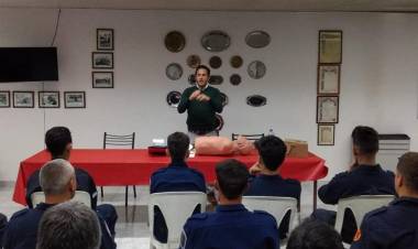 Bomberos recibió capacitación de RCP