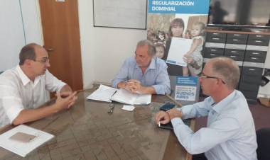 Positiva reunión del Intendente Lisandro Matzkin con el Subsecretario de Habitat de la Comunidad Rubén Pascolini