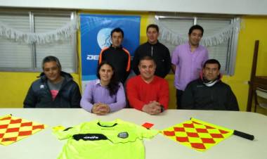La Liga Pringles de Futbol se volvió a reunir con los árbitros