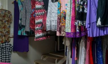 Feria de Ropa en Cáritas