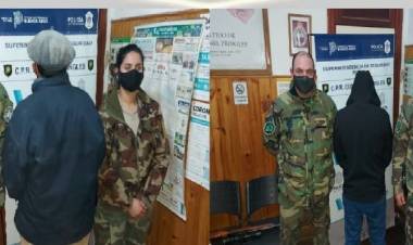Padre e hijo interceptados cuando cazaban sin permiso en un campo