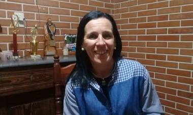 Silvana Carnevali: "Soy la Precandidata en Segundo Lugar en la lista que encabeza Iñaki Letona"