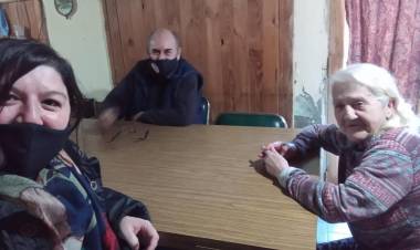 Encuentro con los vecinos de Indio Rico