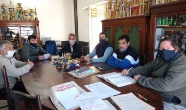 Jugadores con sanciones anteriores deberán cumplirlas en el presente torneo