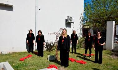 Se Homenajeó a Graciela Bazán