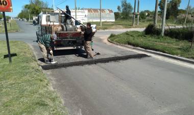 Colocan reductores de velocidad en el 13