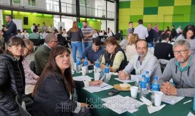 Pingles presente en encuentro de las áreas de Producción de los municipios boaenrenses