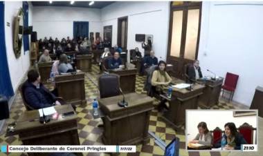 La oposición envió a Archivo la suspensión del cierre dominical de comercios