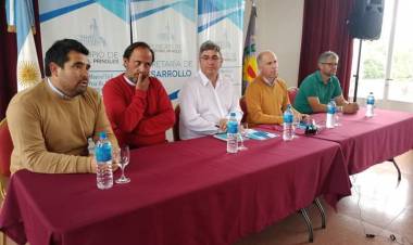 El Ministro de Desarrollo Agrario provincial visitó Coronel Pringles