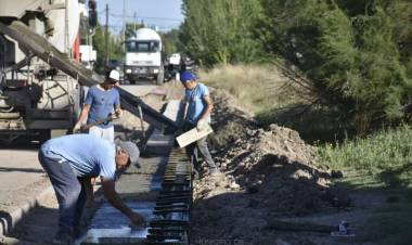 Obra de ordenamiento vial en calle 24 de Septiembre