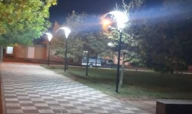 Nuevas luminarias en la Plaza San Martín