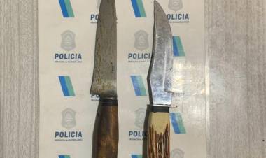 Policial: Menores agreden a efectivos policiales e intentaron sacarle el arma reglamentaria a uno de ellos