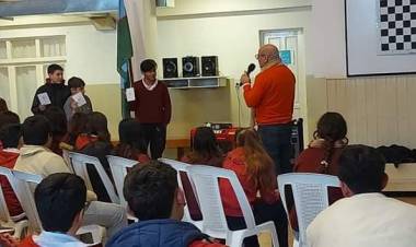 Visitamos Copetonas y Reta con "Jaque a las Matemáticas"