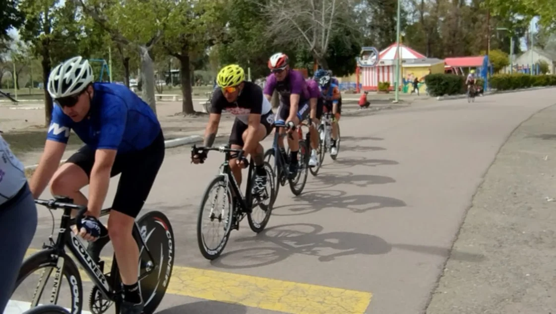 Ciclismo: Guillermo Erro se sumó a la nómina de ganadores del año