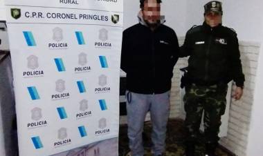 CPR: Aprehenden a tres personas