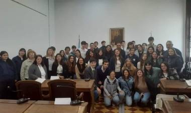 Cierre  de Parlamento Juvenil
