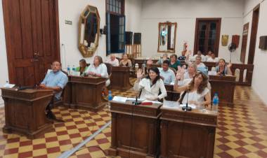 HCD: Asamblea de Concejales y Mayores Contribuyentes