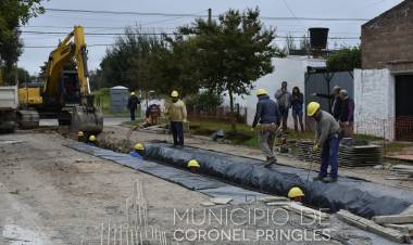 Prosiguen los trabajos en la obra de desagües pluviales del Barrio PVP Sur