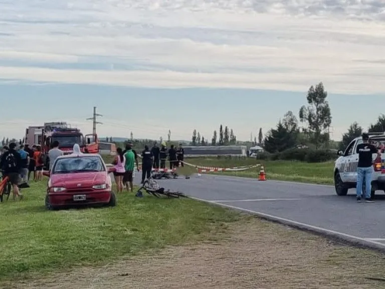 Ruta 51: Un adolescente perdió la vida en un accidente frente al Club de Pelota