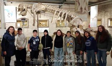 Estudiantes de visita al Museo