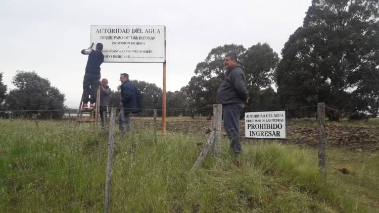 Mantenimiento en Dique Paso de las Piedras