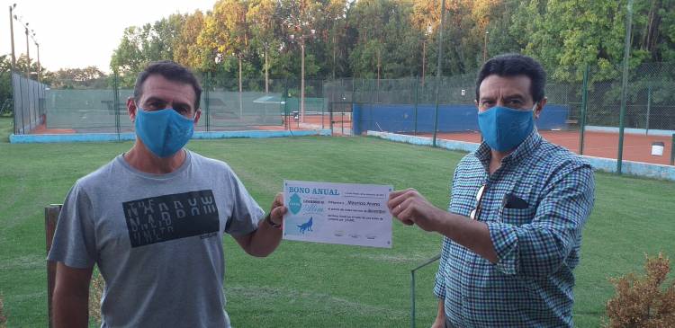 El Club Alem de Pringles entregó premios