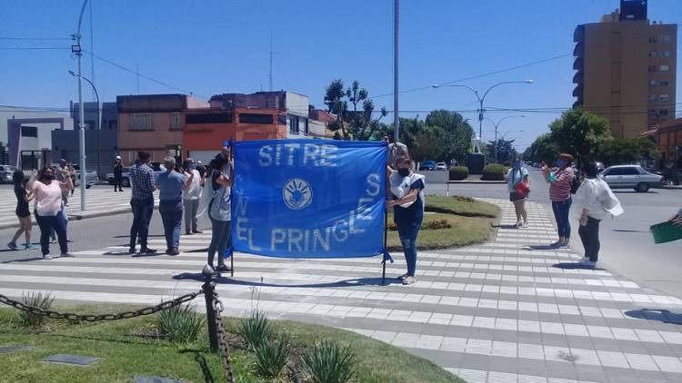 SITRE: Concentración pacífica en el patio del Hospital Municipal