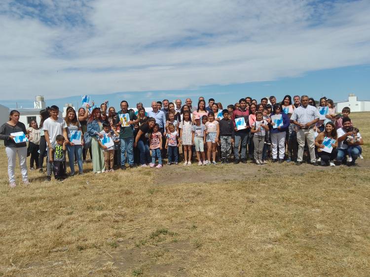 "15 años después se logró terminar estas casas"