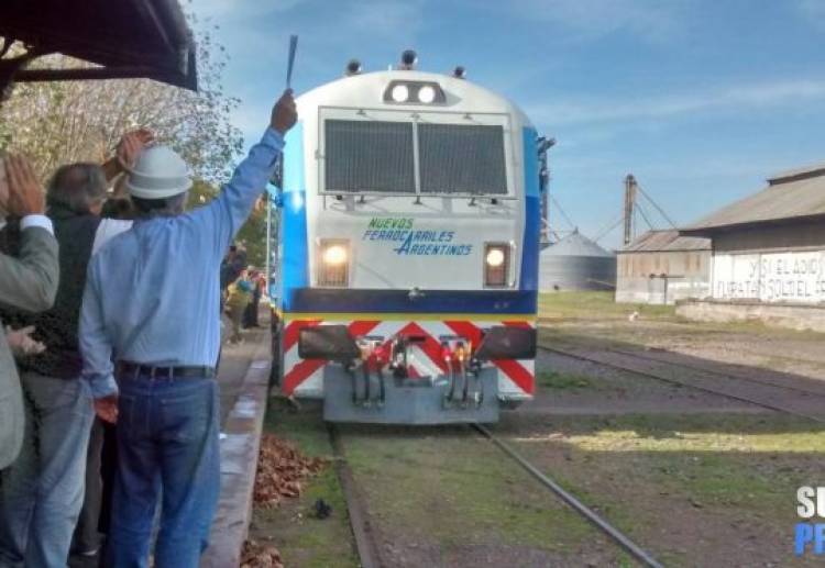 El interior profundo, desconectado: más de un año sin tren de pasajeros