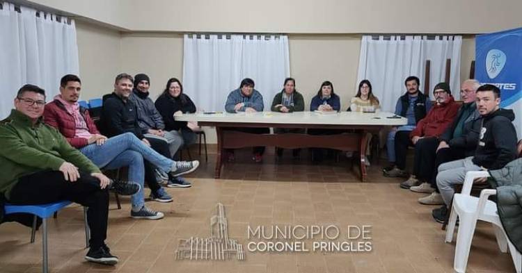 Reunión con instituciones deportivas locales