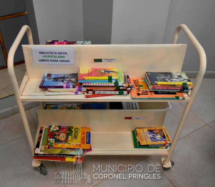 Campaña de voluntarios para la Biblioteca Móvil del Hospital