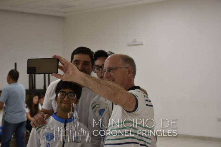 El Intendente Lisandro Matzkin visitó a la delegación en Mar del Plata