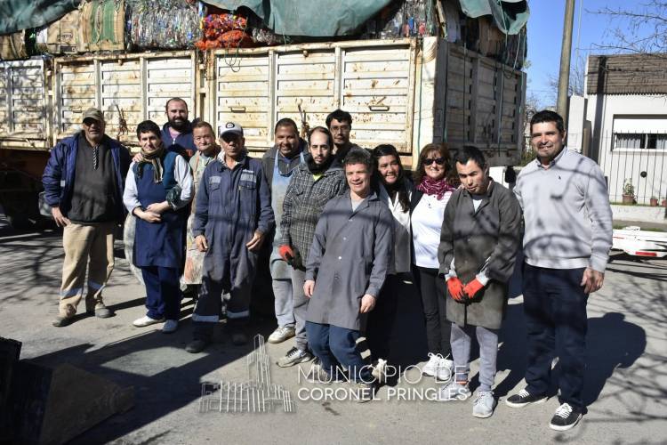 El Taller Protegido Esperanza logró un hito en su emprendimiento de reciclado de plástico