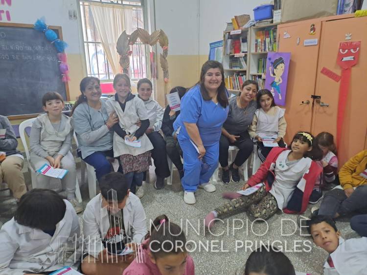 Charla sobre prevención del dengue en la Escuela N°6