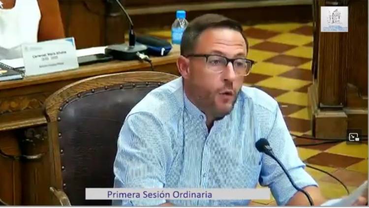 "Hemos sido siempre una oposición muy responsable, siempre tratando de aportar"
