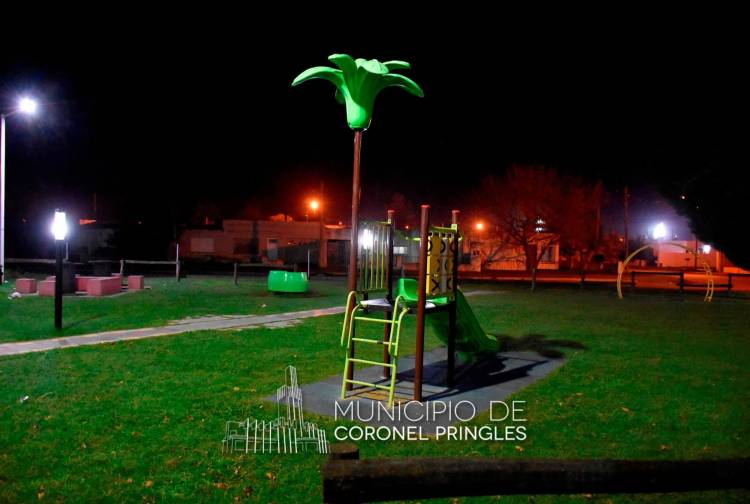 Se completó la instalación de luminarias LED en la Plazoleta Eva Perón